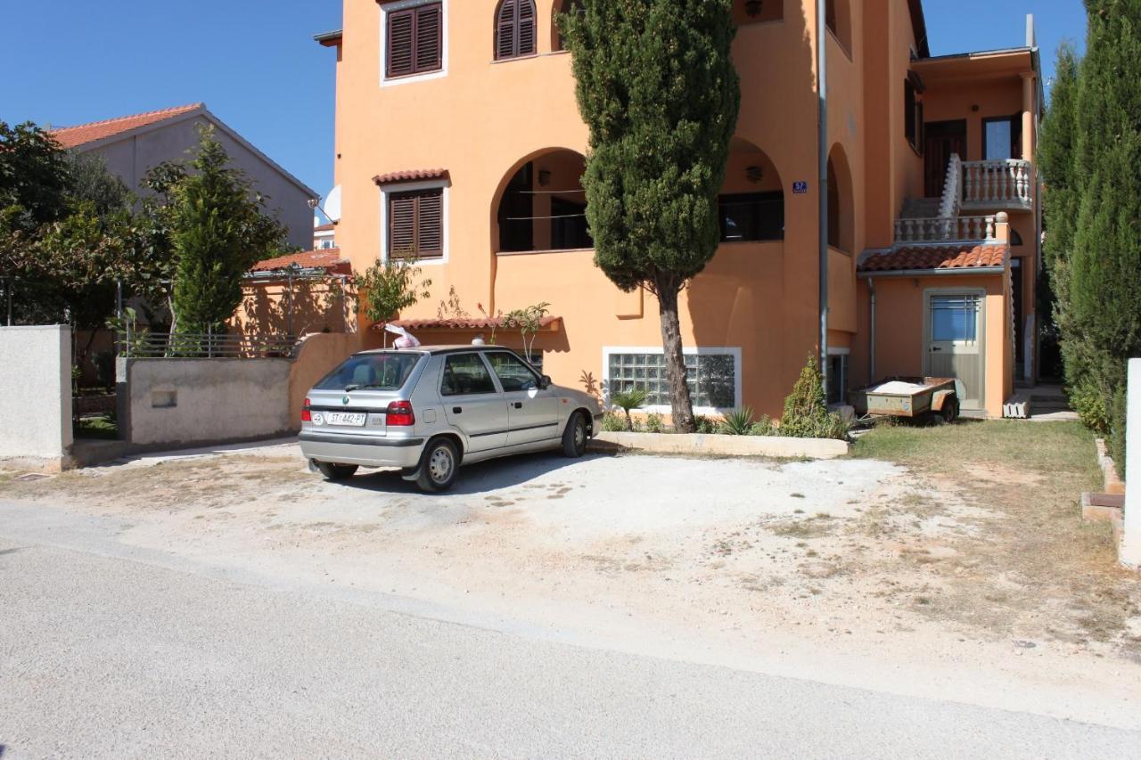 Apartments With A Parking Space Medulin - 7208 Exterior foto
