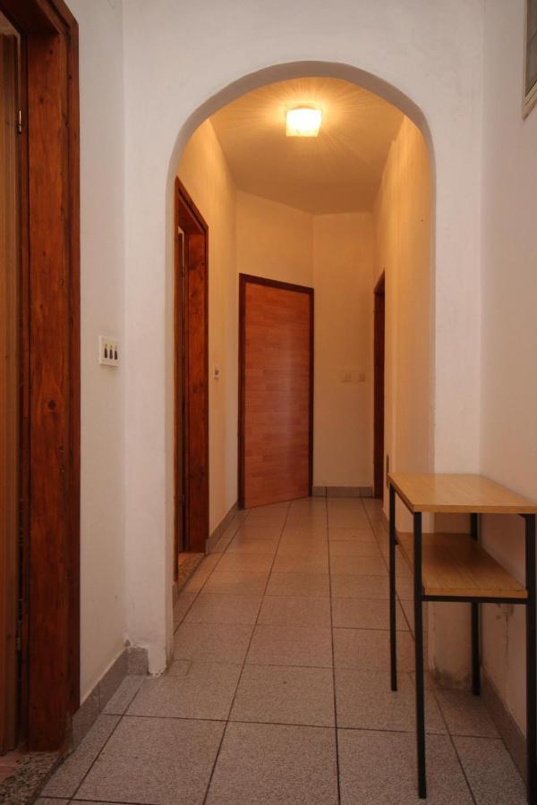 Apartments With A Parking Space Medulin - 7208 Exterior foto